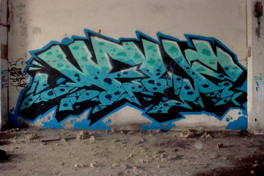 Graffiti Wall - Photo by KEUZ - russia, graffiti, piece (2015)