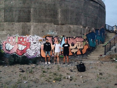 Graffiti Bombing in Kazan - Photo by KIPE (2014)