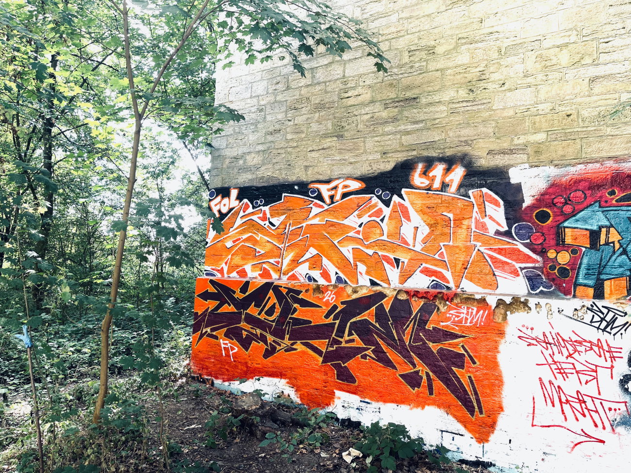 Graffiti Wall in Drehort - Photo by KLFN - ESHAEMFP (2025)