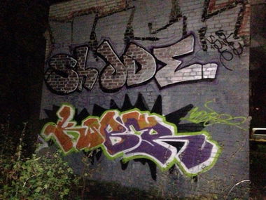 Graffiti Bombing in Elektrougli - Photo by KOBER - kober (2013)