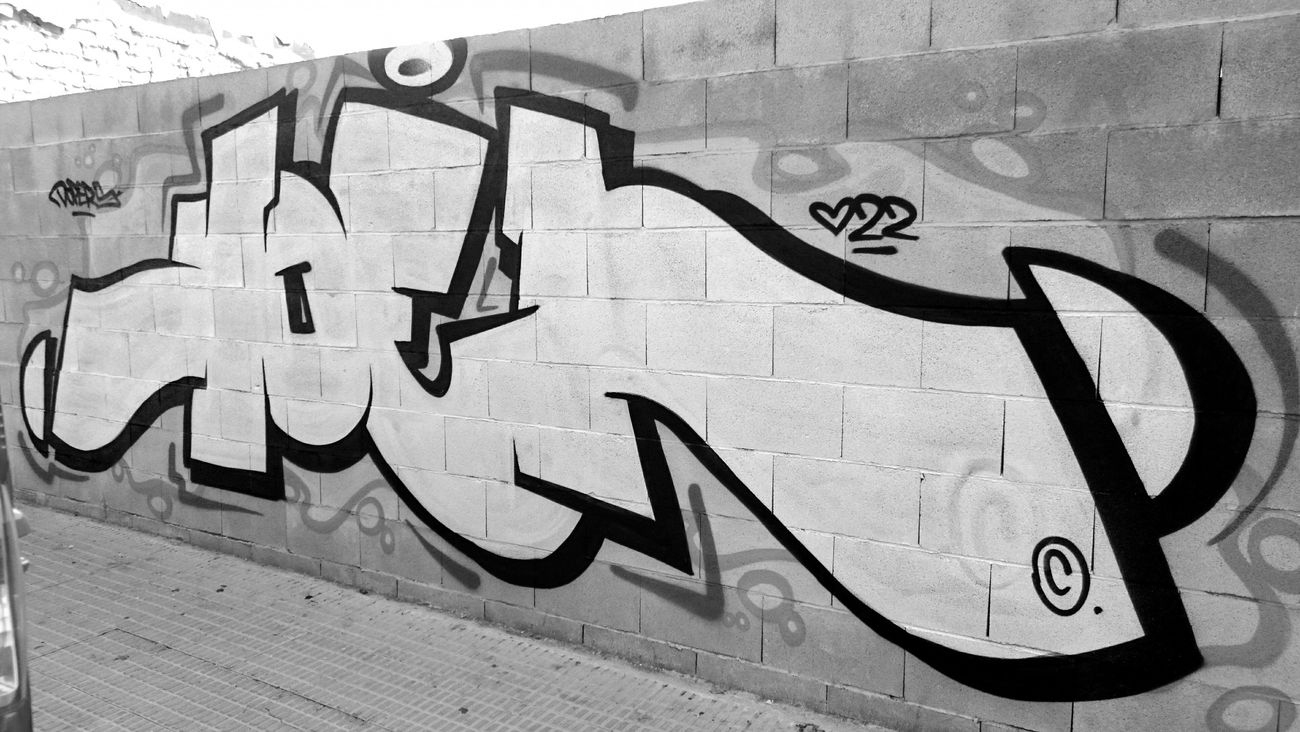 Graffiti Bombing - Photo by KOENS - graffiti, koen, koens