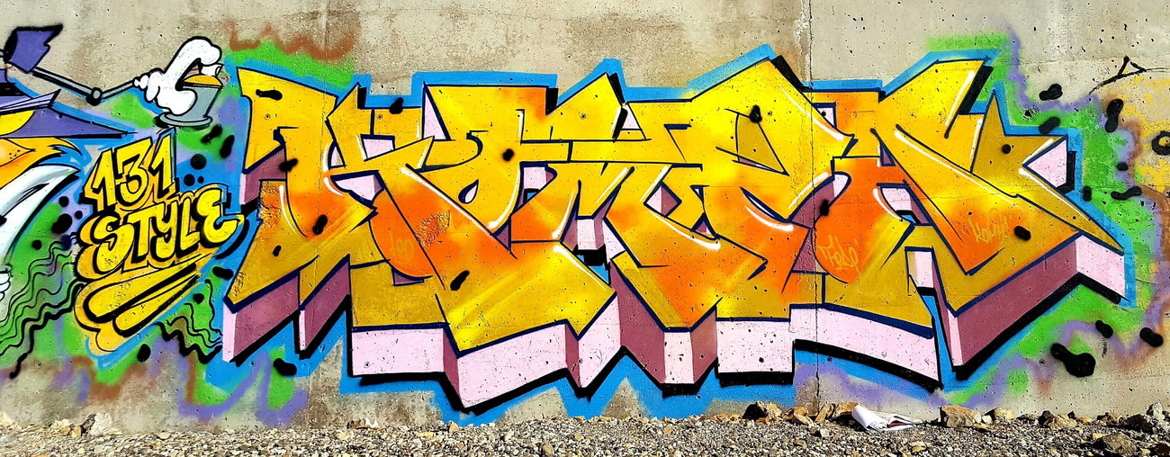 Graffiti Wall - Photo by KOMPA131 - graffiti (2016)