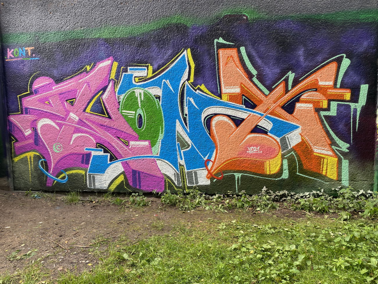 Graffiti Wall - Photo by KONT