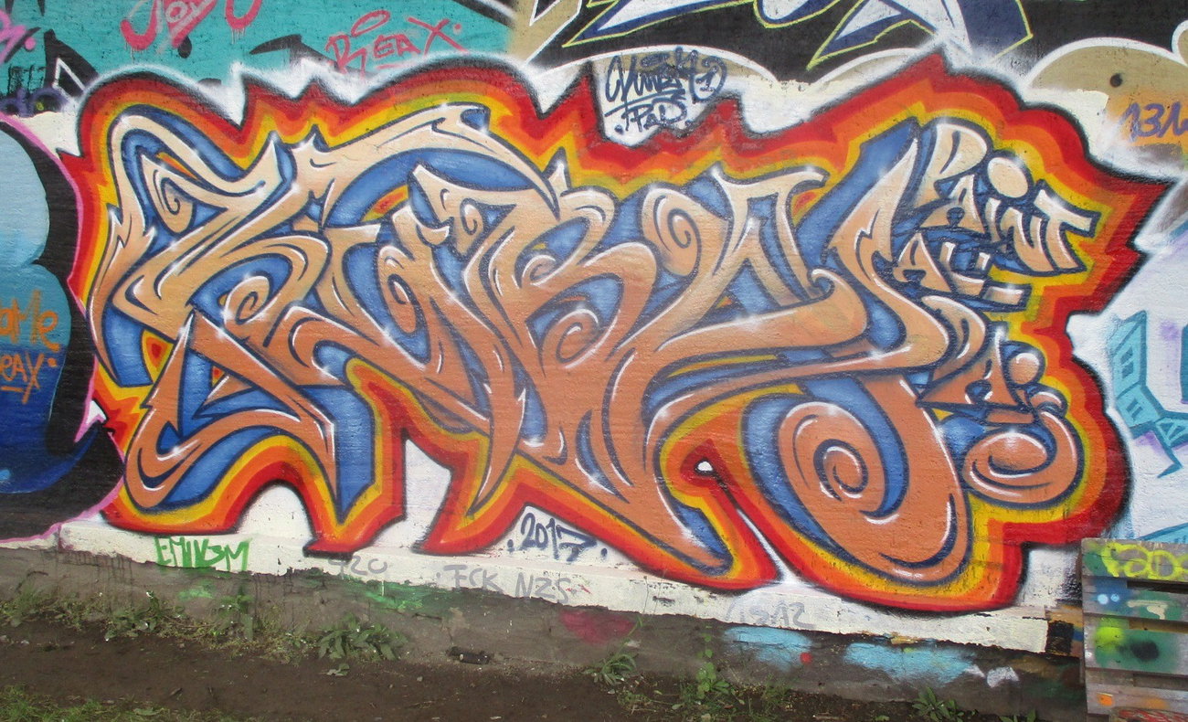 Graffiti Wall - Photo by KUBA182 - kuba, pad (2017)