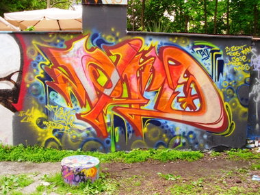 Graffiti Wall in Dresden - Photo by KUBA182 - Kuba, Pad (2013)