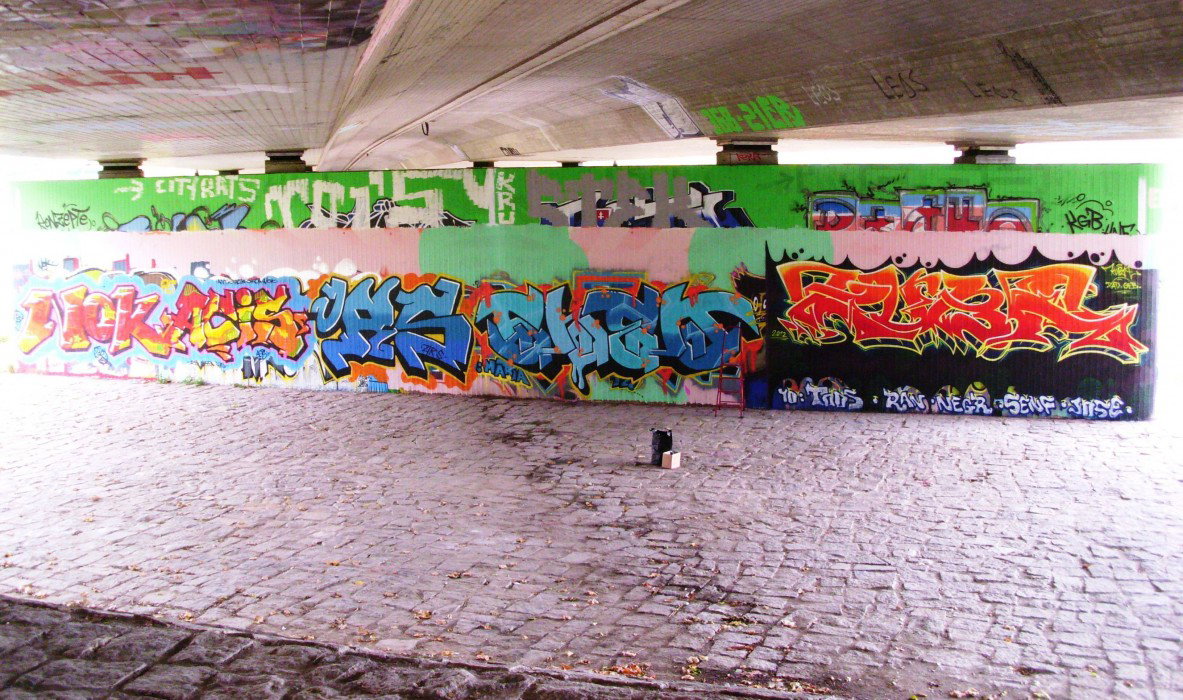 Graffiti Wall - Photo by KUBA182