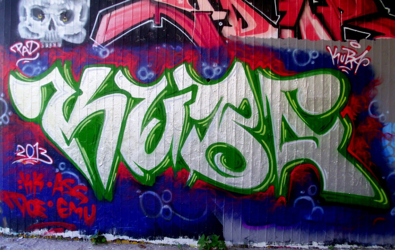 Graffiti Wall in Dresden - Photo by KUBA182 - kuba, pad (2013)