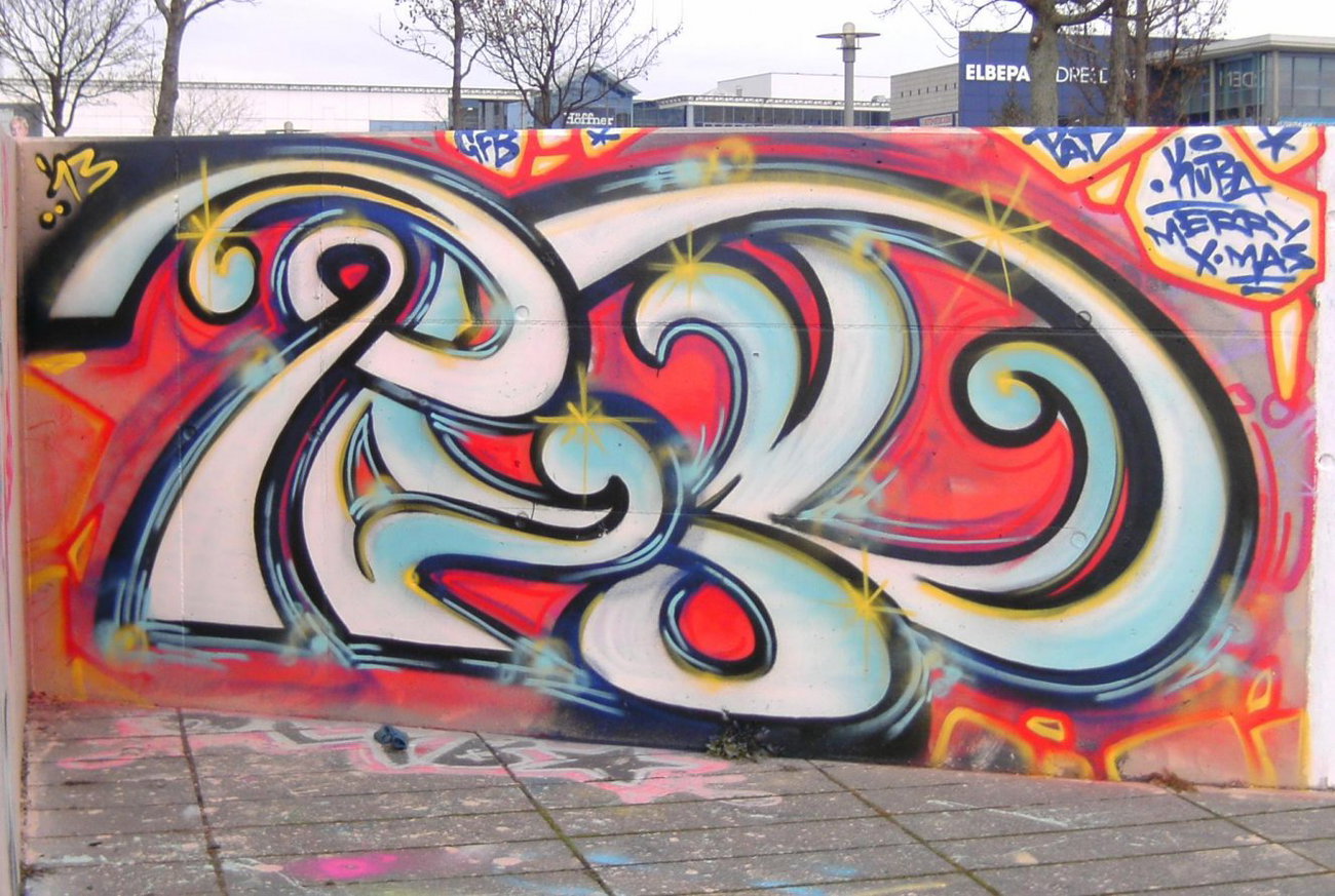 Graffiti Wall in Dresden - Photo by KUBA182 - pad, kuba (2013)