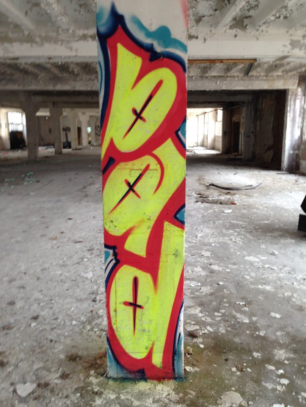 Graffiti Wall - Photo by KUBA182 - pad, kuba (2014)