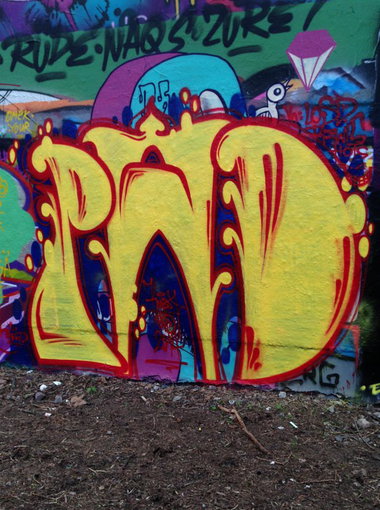 Graffiti Wall - Photo by KUBA182 - pad, kuba, OMEK. (2014)