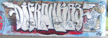 Graffiti Wall - Photo by KUBA182 - DJ, Frank, 83 (2014)