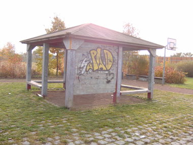 Graffiti Artwork - Photo by KUBA182 - pad (2014)