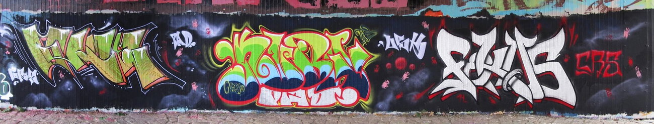 Graffiti Wall - Photo by KUBA182 - grme, gourmet, usk (2014)