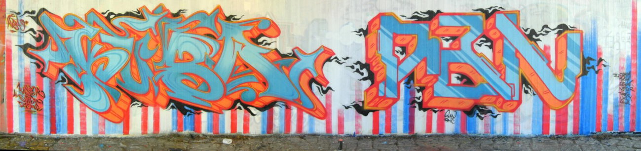 Graffiti Wall - Photo by KUBA182 - kuba, pad, ran (2013)