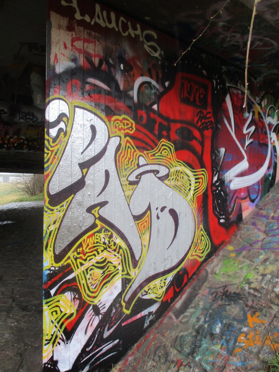 Graffiti Wall - Photo by KUBA182 - pad, kuba (2016)