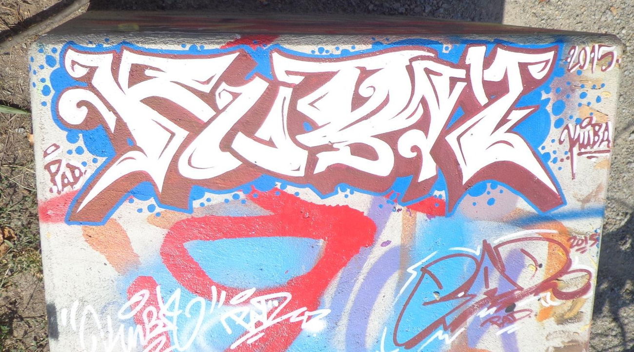 Graffiti Artwork - Photo by KUBA182 - kuba (2015)