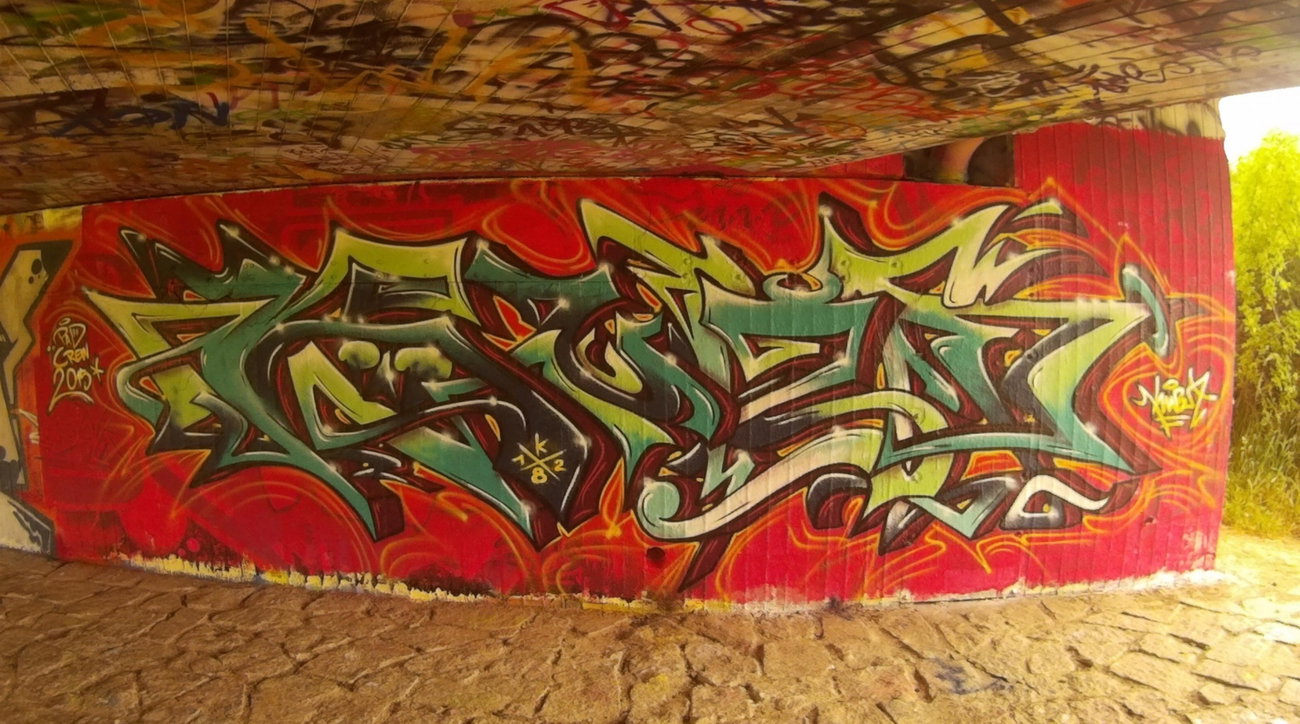 Graffiti Wall - Photo by KUBA182 - kuba, pad (2015)