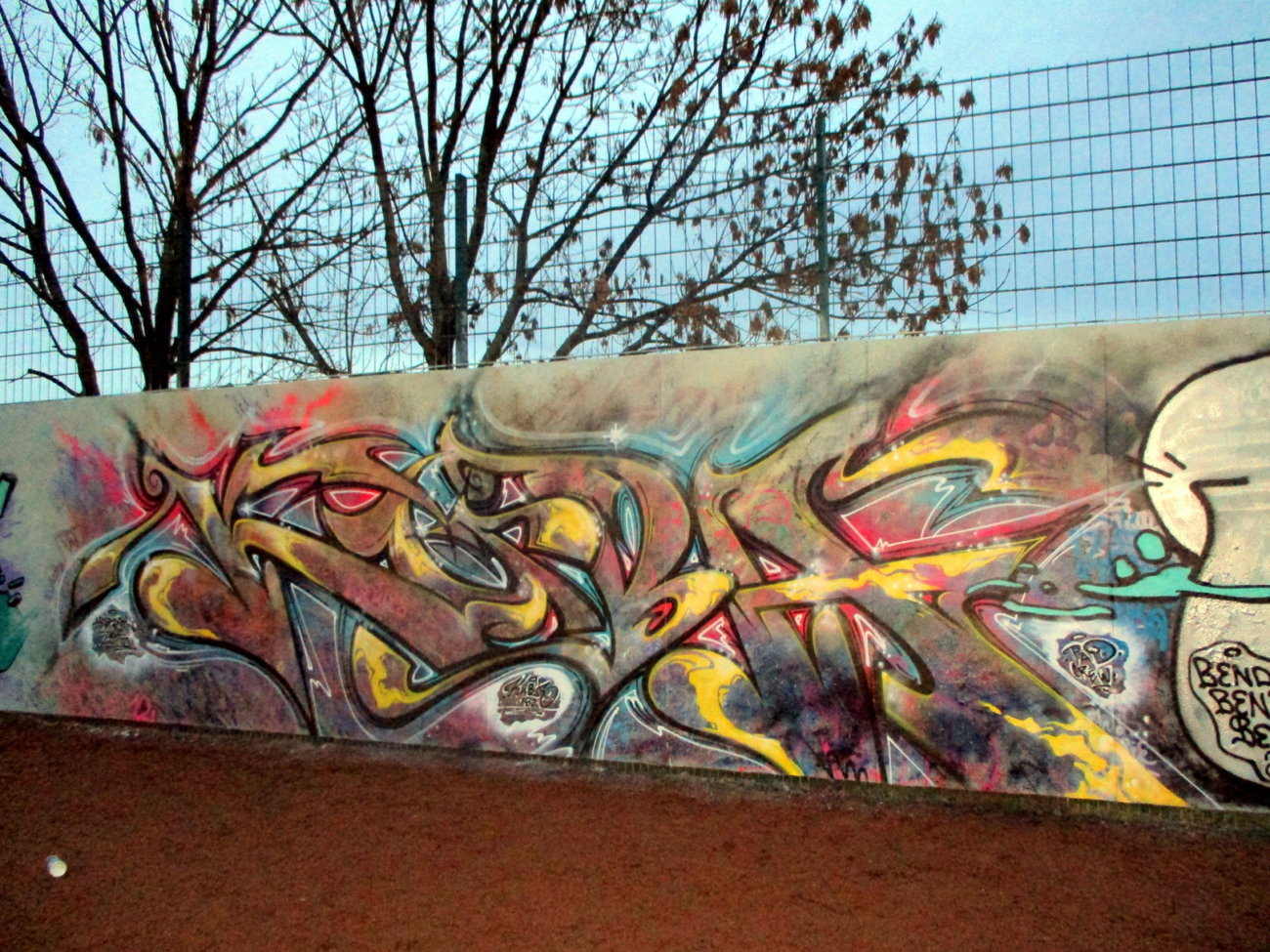 Graffiti Wall - Photo by KUBA182 - kuba, pad (2015)