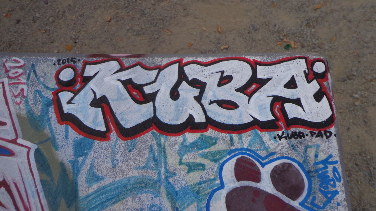 Graffiti Artwork - Photo by KUBA182 - kuba, pad (2015)