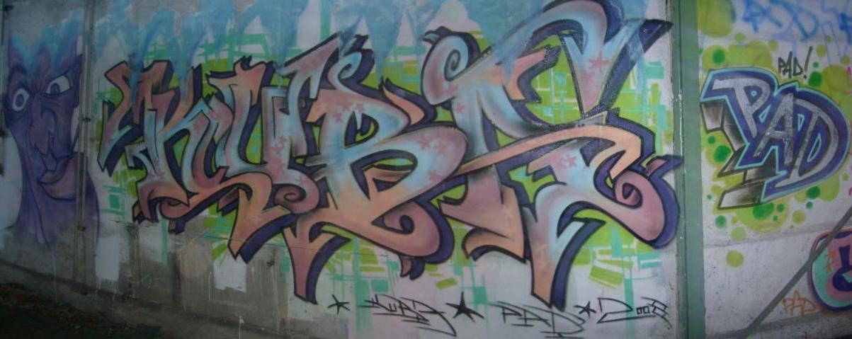 Graffiti Wall - Photo by KUBA182 - kuba, pad (2008)
