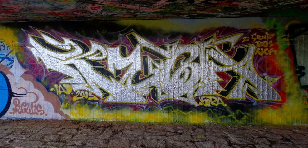 Graffiti Wall - Photo by KUBA182 - kuba, pad, gfb (2015)