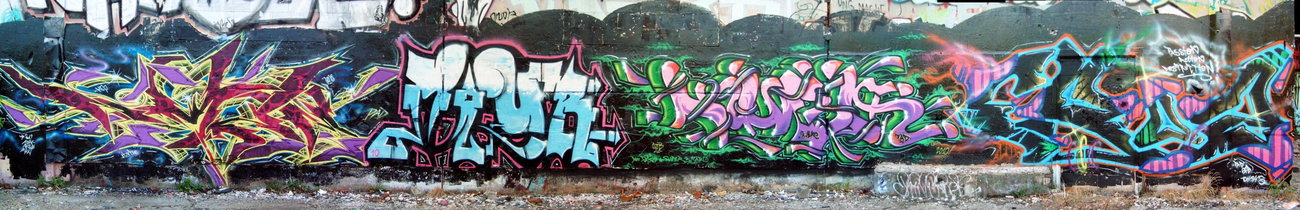 Graffiti Wall - Photo by KUBA182 (2010)
