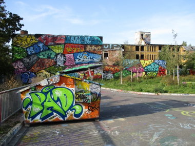 Graffiti Wall in Leipzig - Photo by KUBA182 - pad, kuba (2015)