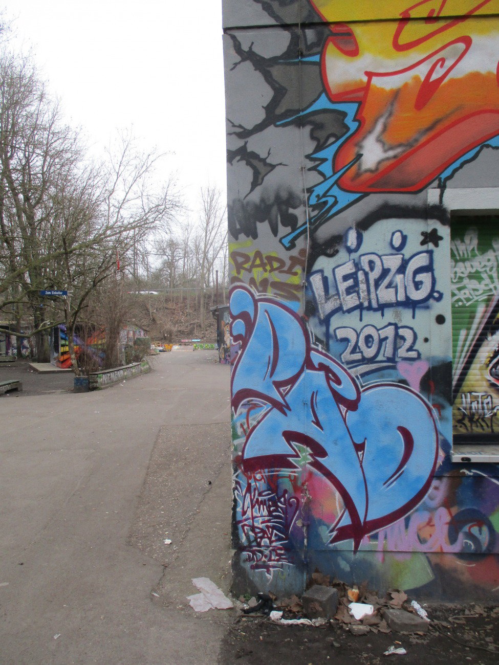 Graffiti Wall - Photo by KUBA182 - pad (2016)
