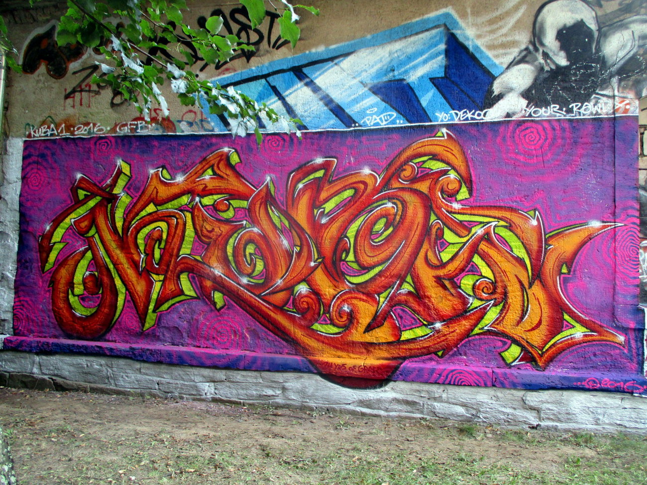 Graffiti Wall - Photo by KUBA182 - pad, kuba, 10years (2016)