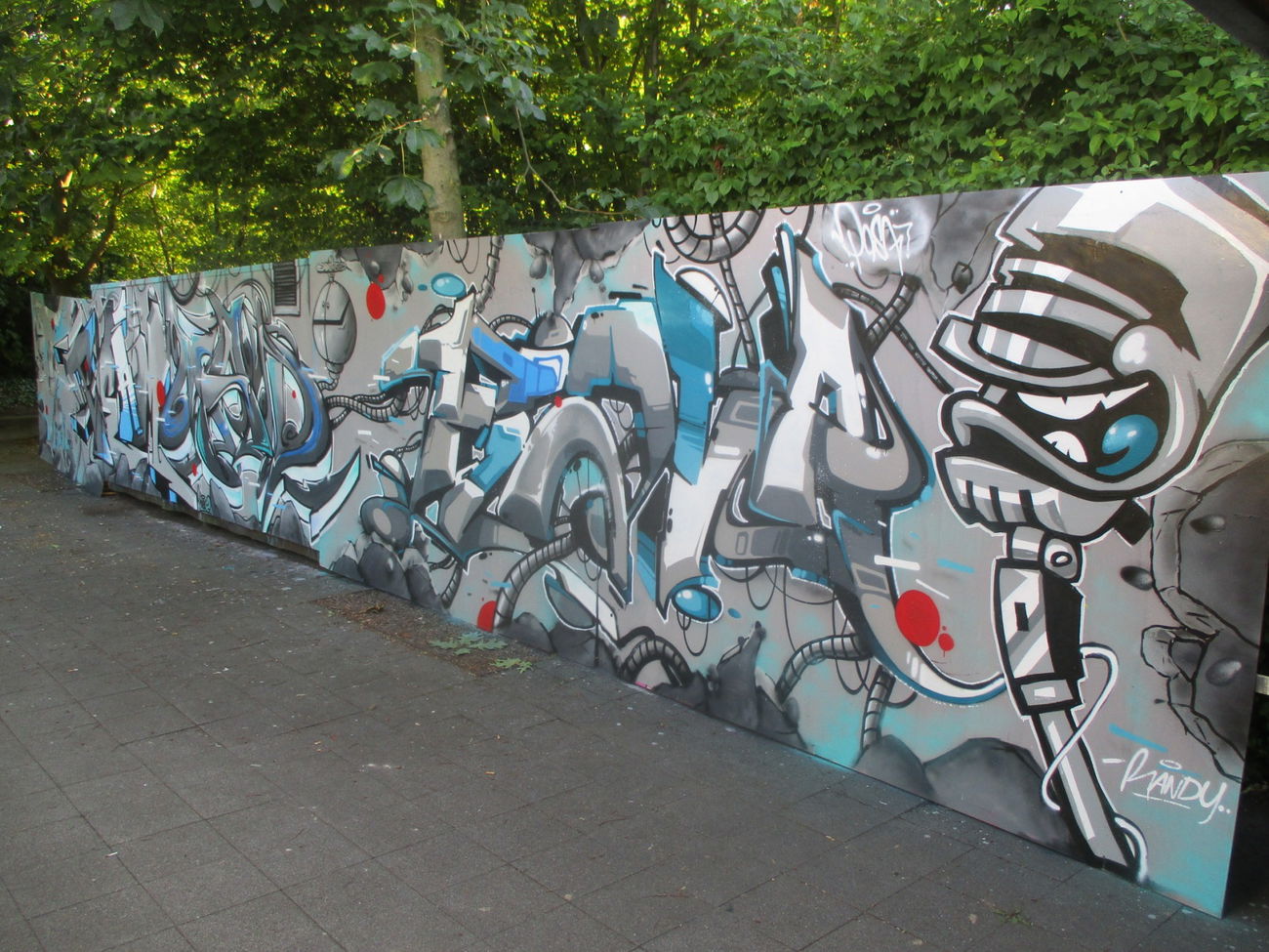 Graffiti Wall in Dresden - Photo by KUBA182 - Rowdy, Randy, Kuba (2017)