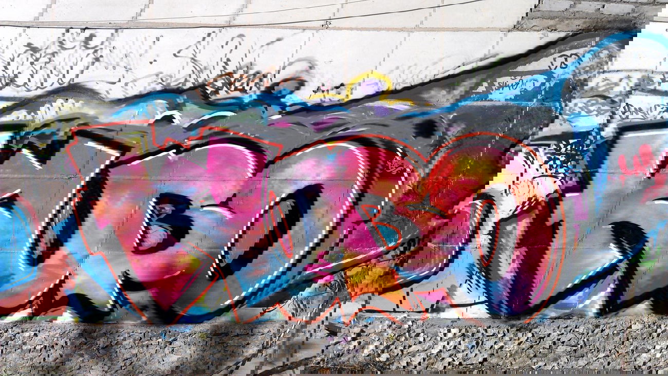 Graffiti Wall in Russia - Photo by KUBO - Russia, colors