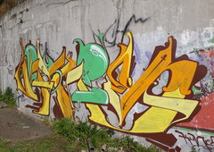 Graffiti Wall in Thessaloniki - Photo by KUNES - kunes, kzr, be