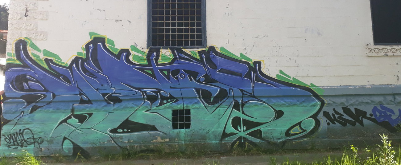 Graffiti Wall in THESSALONIKI GREECE - Photo by KUNES - kunes, rimo, kzr