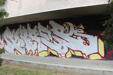 Graffiti Wall in Thessaloniki - Photo by KUNES - kunes, kzr, be