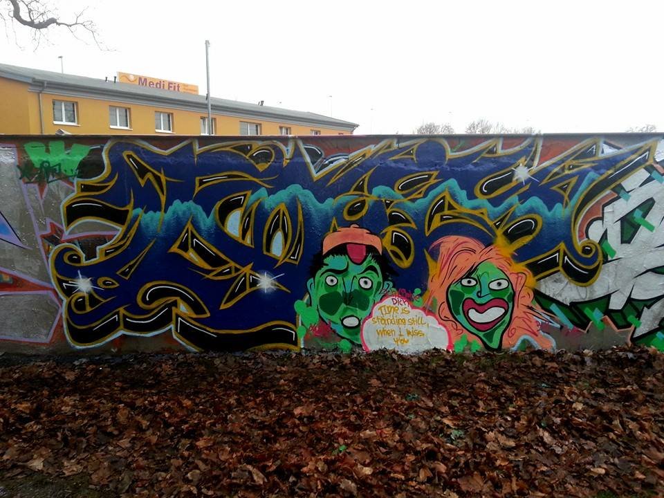 Graffiti Wall - Photo by KYIZ (2013)