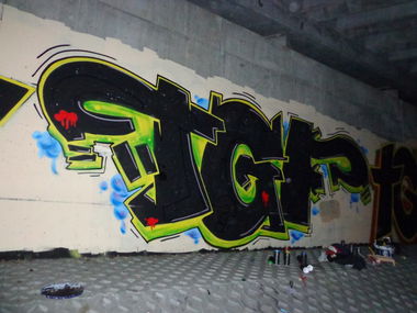 Graffiti Wall in Bedzin - Photo by KYNY - wiadukt (2012)