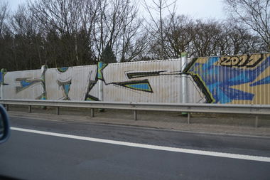 Graffiti Bombing in Oldenburg - Photo by Kaeseraspel - EMS (2011)