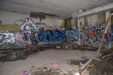 Graffiti Wall in Oldenburg - Photo by Kaeseraspel - ik, SKOR, LOVE (2013)