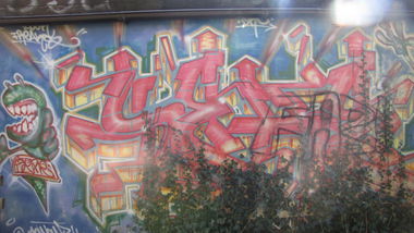 Graffiti Wall in Oldenburg - Photo by Kaeseraspel