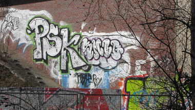 Graffiti Bombing in Oldenburg - Photo by Kaeseraspel - PSK, Smog