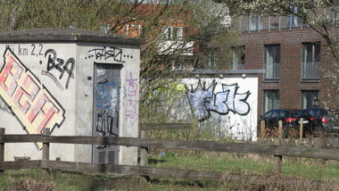 Graffiti Bombing in Oldenburg - Photo by Kaeseraspel - BZA, FUK