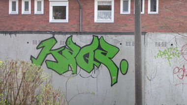 Graffiti Bombing in Oldenburg - Photo by Kaeseraspel - Kaqa