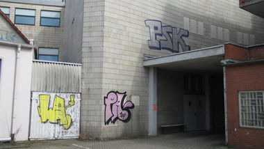 Graffiti Bombing in Oldenburg - Photo by Kaeseraspel - LA, PA, PSK