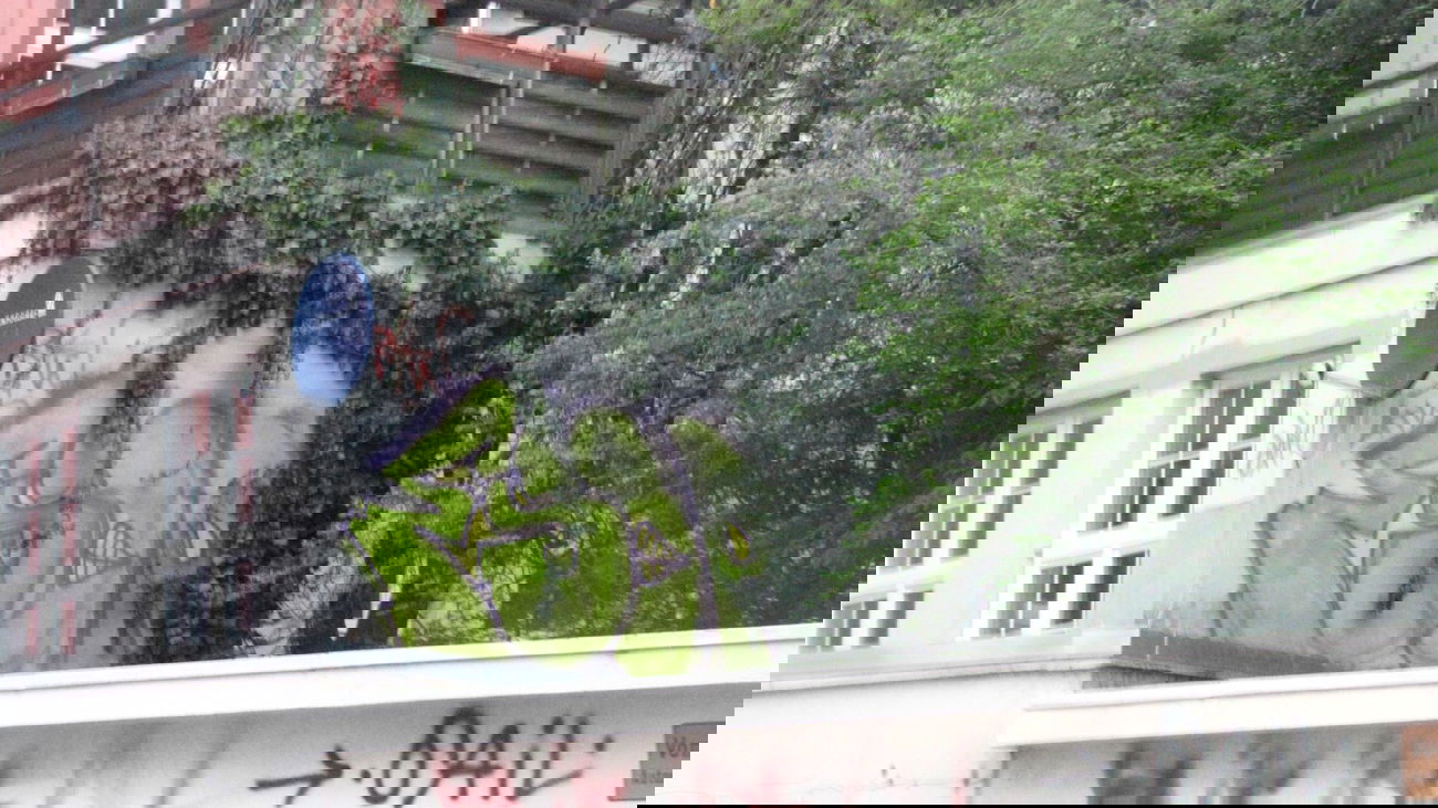 Graffiti Bombing in Oldenburg - Photo by Kaeseraspel - ESOP