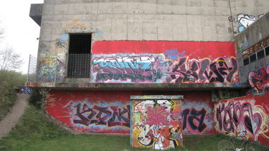 Graffiti Wall in Oldenburg - Photo by Kaeseraspel - Anni, Koma, Koma (2014)