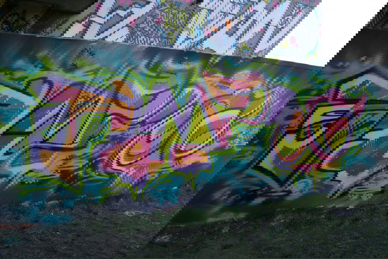 Graffiti Wall in Oldenburg - Photo by Kaeseraspel - AmZug (2014)