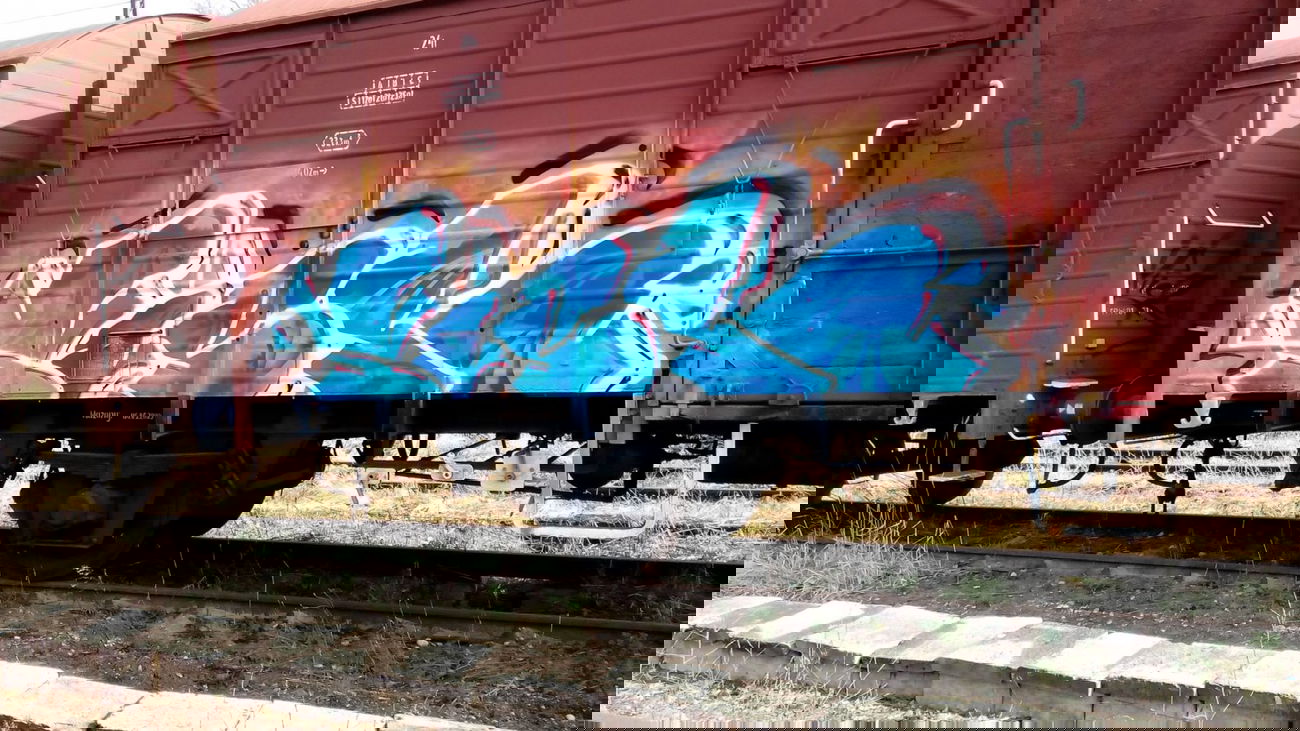 Graffiti Train - Photo by Kaesu - Tick, psm