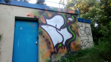 Graffiti Wall - Photo by Kaesu - Tick, psm