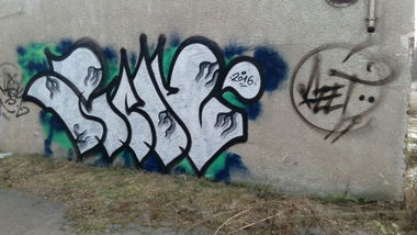 Graffiti Wall - Photo by Kaesu