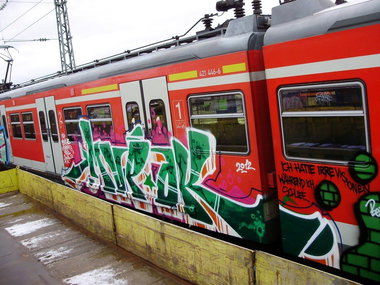 Graffiti Train - Photo by Kaktus (2012)